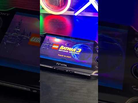 Scène de jeu de LEGO Batman 3 : Au delà de Gotham sur PS Vita