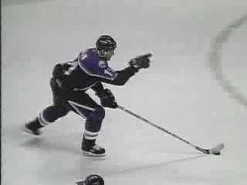 Scène de jeu de NHL 98 sur PS One