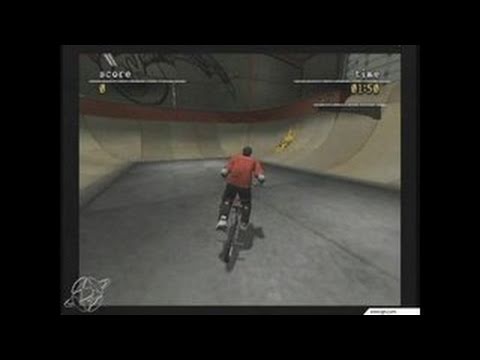 Scène de jeu de Mat Hoffman's Pro BMX 2 sur Xbox