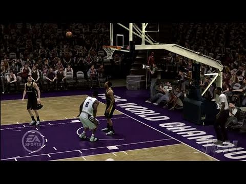 Screen de NBA Live 08 sur Xbox 360